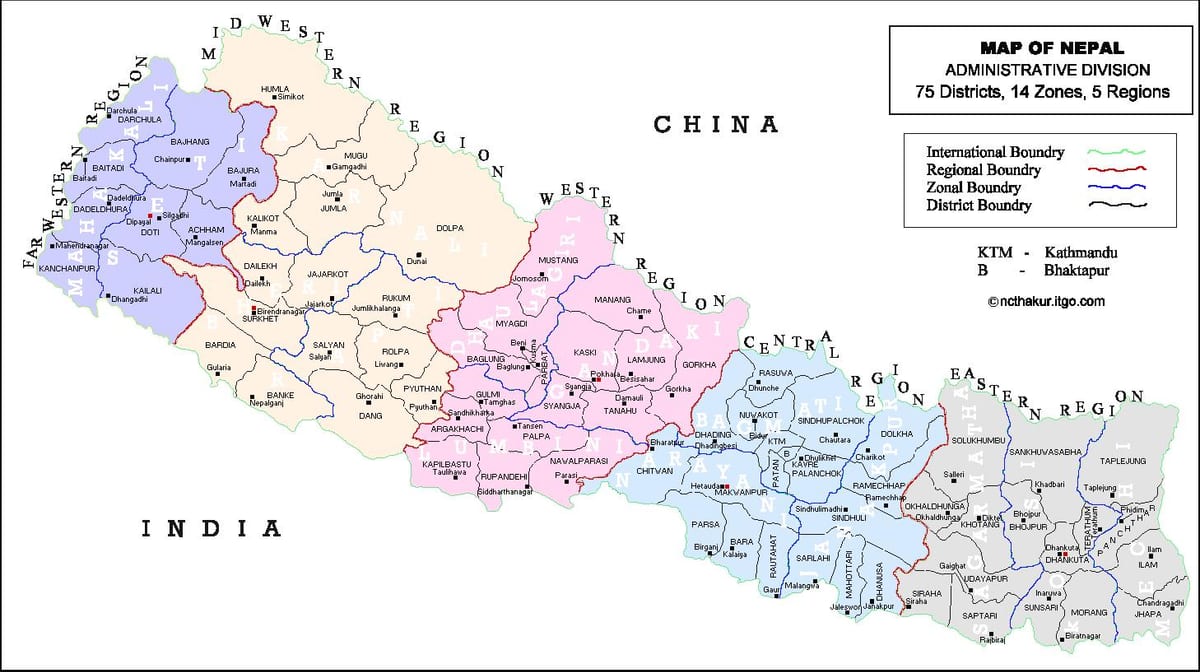 mapa Nepalu z 75 powiat